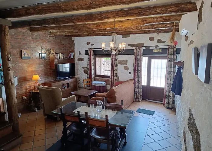 Casaneila カントリーハウス Neila de San Miguel