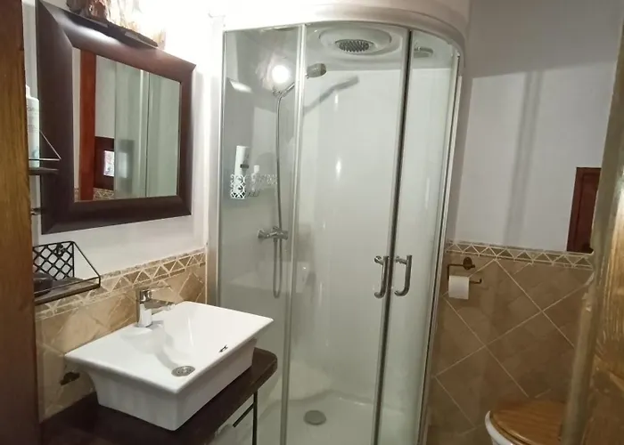 Casaneila * Нейла-де-Сан-Мигель